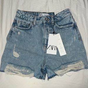 ZARA High-Rise Seamless Shorts